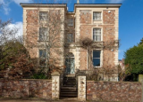 克利夫顿学院是布里斯托尔目前最昂贵的房屋其价格高达260万英镑