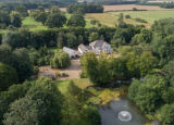 东比尔尼湖畔别墅以115万英镑的价格出售