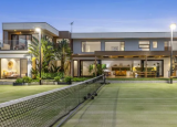 屡获殊荣的带有网球场的托基住宅以400万美元的价格上市