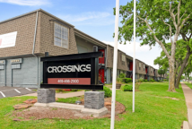 Garland的Crossings公寓是由一位投资者购买的