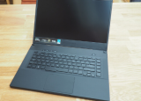 华硕ROG Zephyrus S15 GX502L笔记本电脑评测