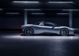 GordonMurrayAutomotiveT.33超级跑车揭晓将配备左右驾驶选择