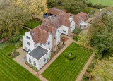 占地7英亩的巨大乡间别墅以185万英镑的价格出售