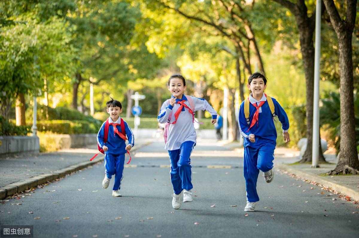 非重点课文也要认真讲，六年级语文《灯光》教案教学设计，老师领