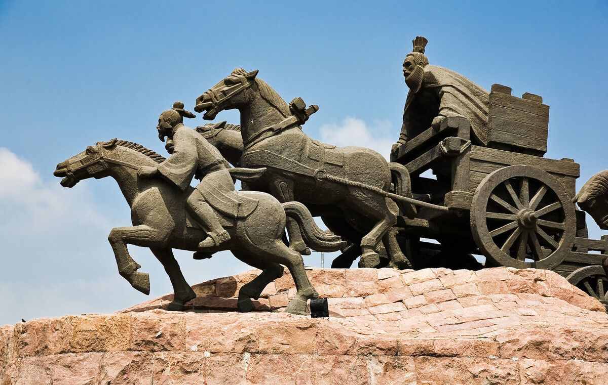 俗世为什么被称为红尘？真的有红色尘土吗？为啥不是黄尘？