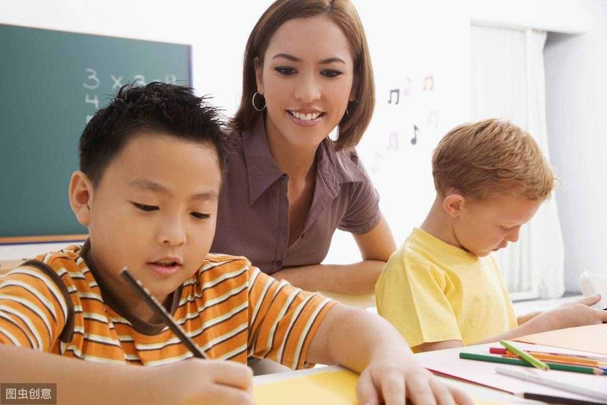 半命题作文指导:《留在心底的___________》