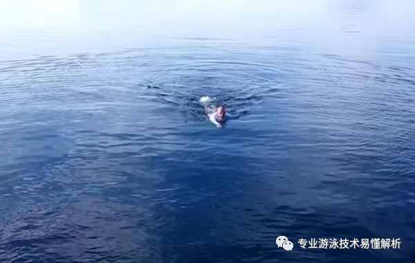 进入深水区必备技能，5分钟踩水练习