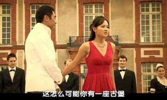 11年后的费云帆和汪紫菱，终于不像父女，但张嘉倪这发际线好可怕