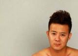 今日更新男士彩妆步骤（化妆来救男士彩妆步骤）
