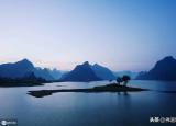 今日更新眼泪流下（眼泪流下眼角的瞬间）