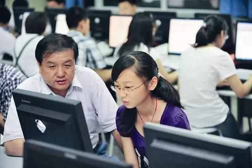 2020高考志愿填报，什么是“平行志愿”？其投档规则又是什么？