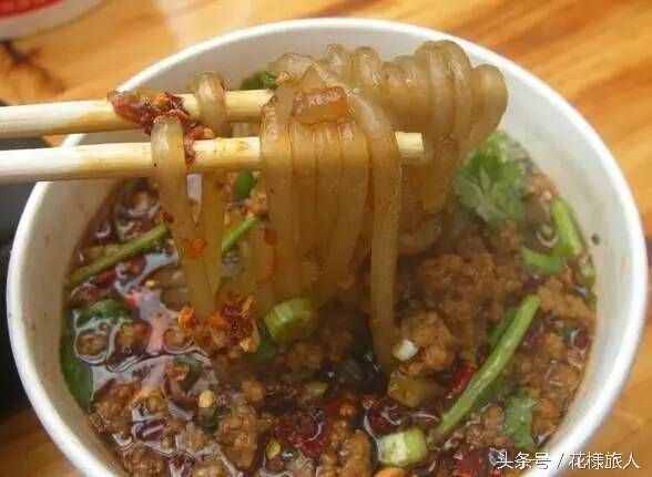 来重庆旅游不可不吃的十大美食，看完记得把口水擦干净