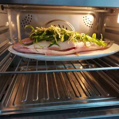 清蒸鲈鱼，操作简单太好吃了