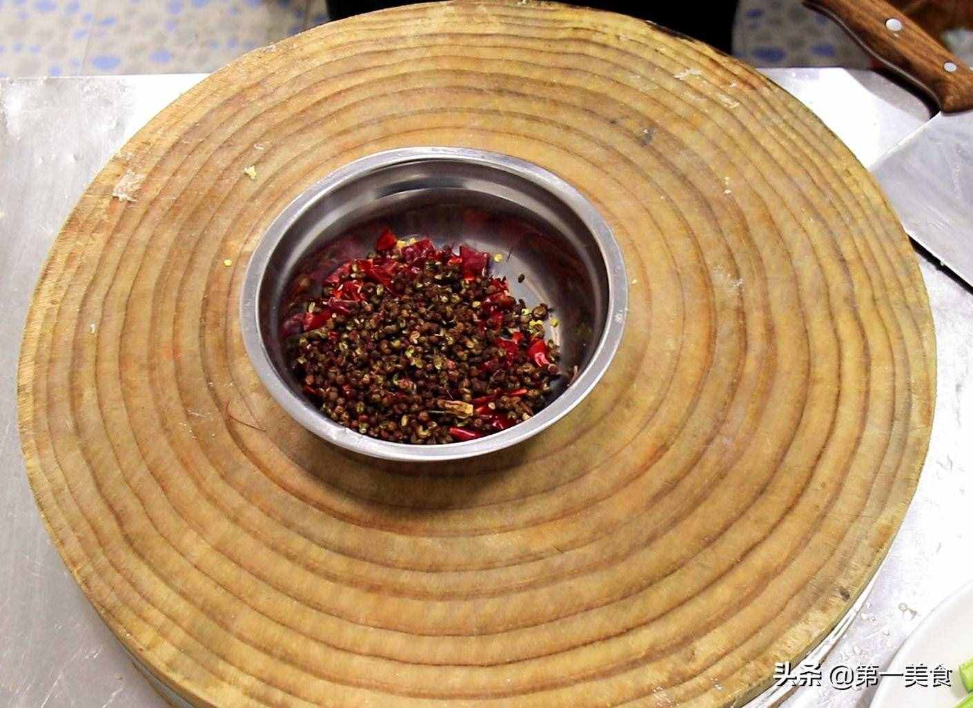 干煸四季豆，焯水还是过油？用对了方法，四季豆鲜嫩又美味