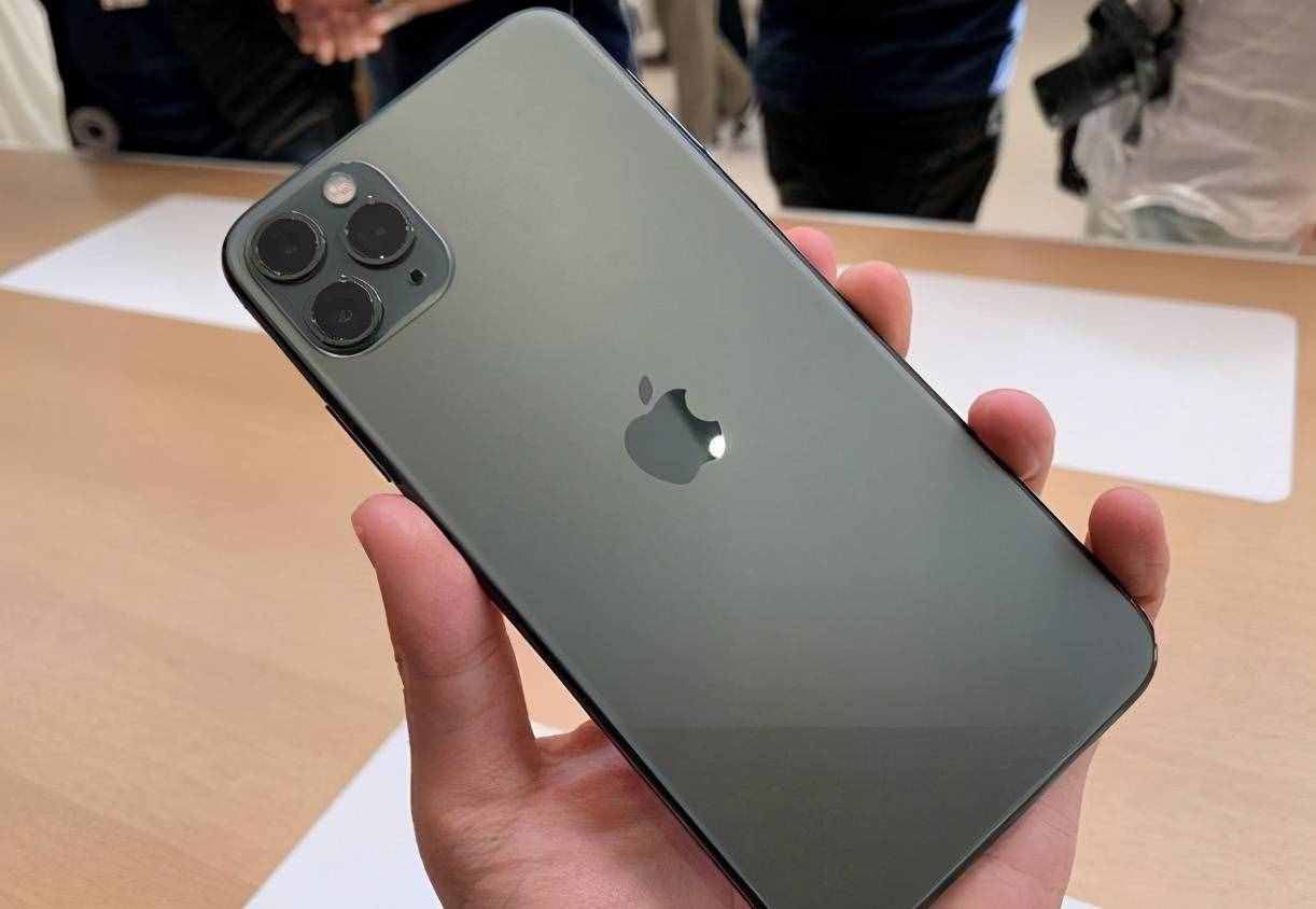 网友买的iPhone是BS机，一篇文章带你了解BS机