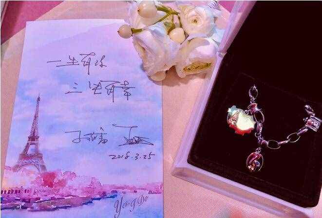 孙红雷给女儿办温馨百日宴，网友：长见识了！
