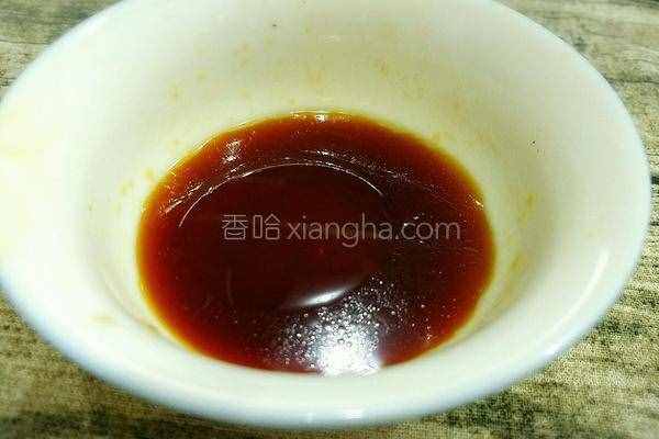 腊肉别再蒸着吃，4款家常做法简单又美味，好吃的不要不要的！