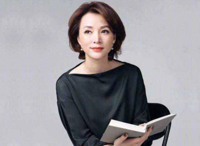 董卿：学会享受孤独，是一个人变强大的开始
