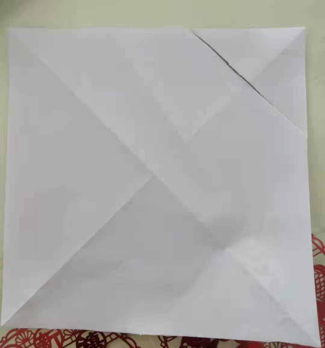 给基础较差的学生一对一辅导，我该收多少钱一小时合适？