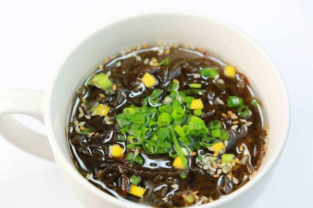 血糖高的人，一日三餐该怎么吃？医生送你3吃法，控制血糖效果好