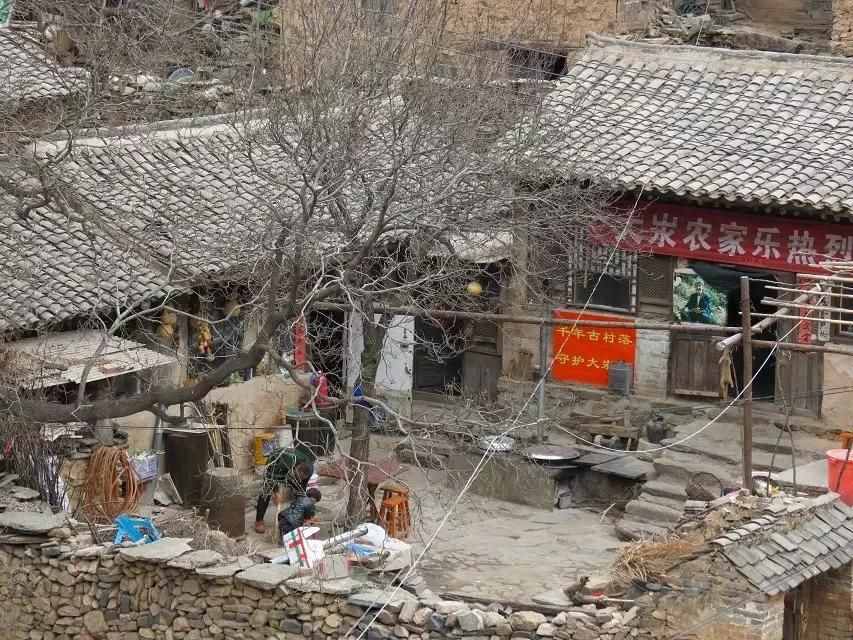 几个没有商业化、适合当日往返的自驾游景点（太原）