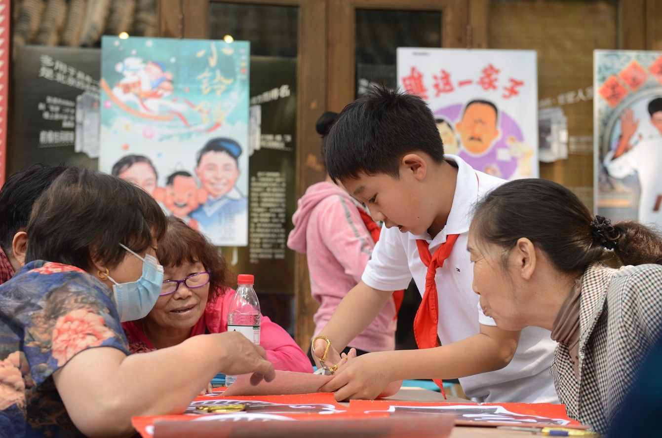为“老小孩”过儿童节！史家胡同博物馆里忆童年
