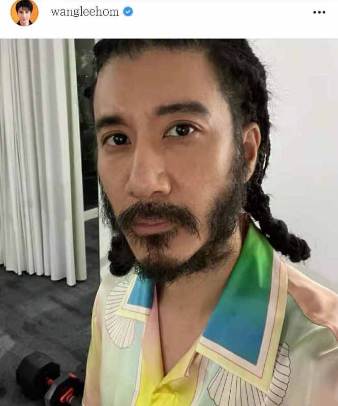 男神放飞自我!王力宏近照满脸络腮胡,留长发后令网友不敢认