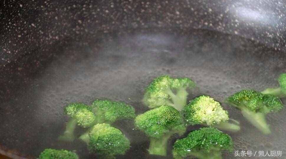 教你番茄意大利面的简易做法，想吃随时可以做，真正的懒人菜