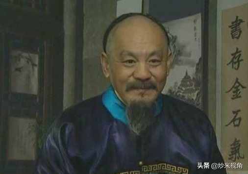 《雍正王朝》中李绂是个清官，为何买考题的时候70两，说出就出？