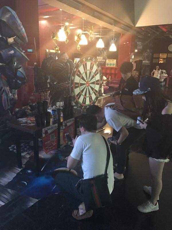 华谊兄弟影院《变形金刚5》零点首映嗨翻全场 与您共赴十年之约
