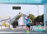 今日更新马拉松跑全程是多少（为什么中年人爱跑马拉松）