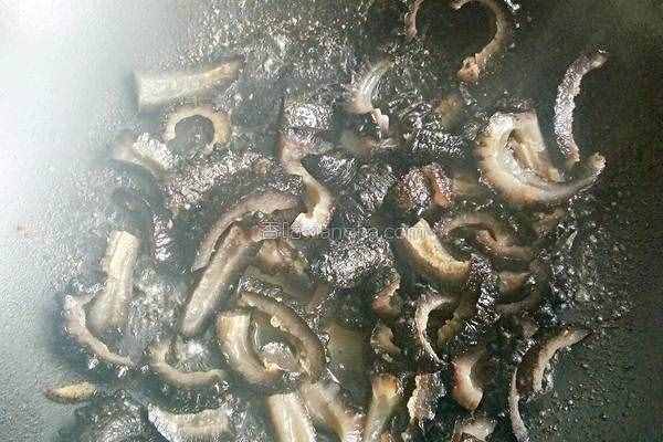 酱香葱爆海参