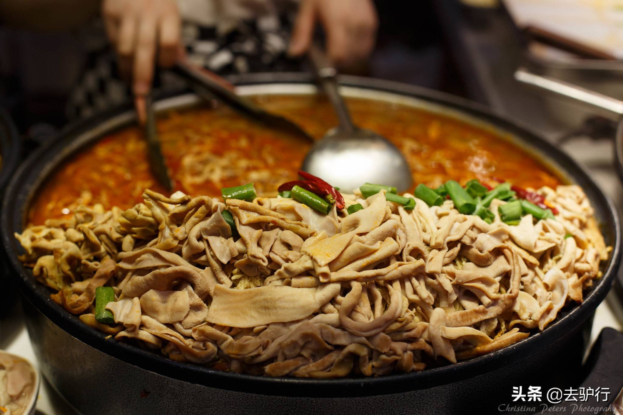 四大美食城市:靠一口吃的都能呆一个月,你更喜欢哪座城市?