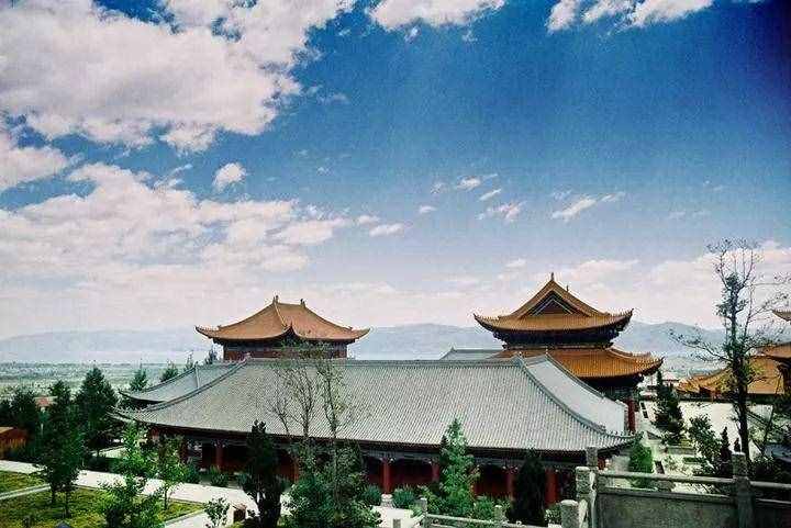 大理崇圣寺三塔地位为何如此崇高？追本溯源，倾听背后的故事