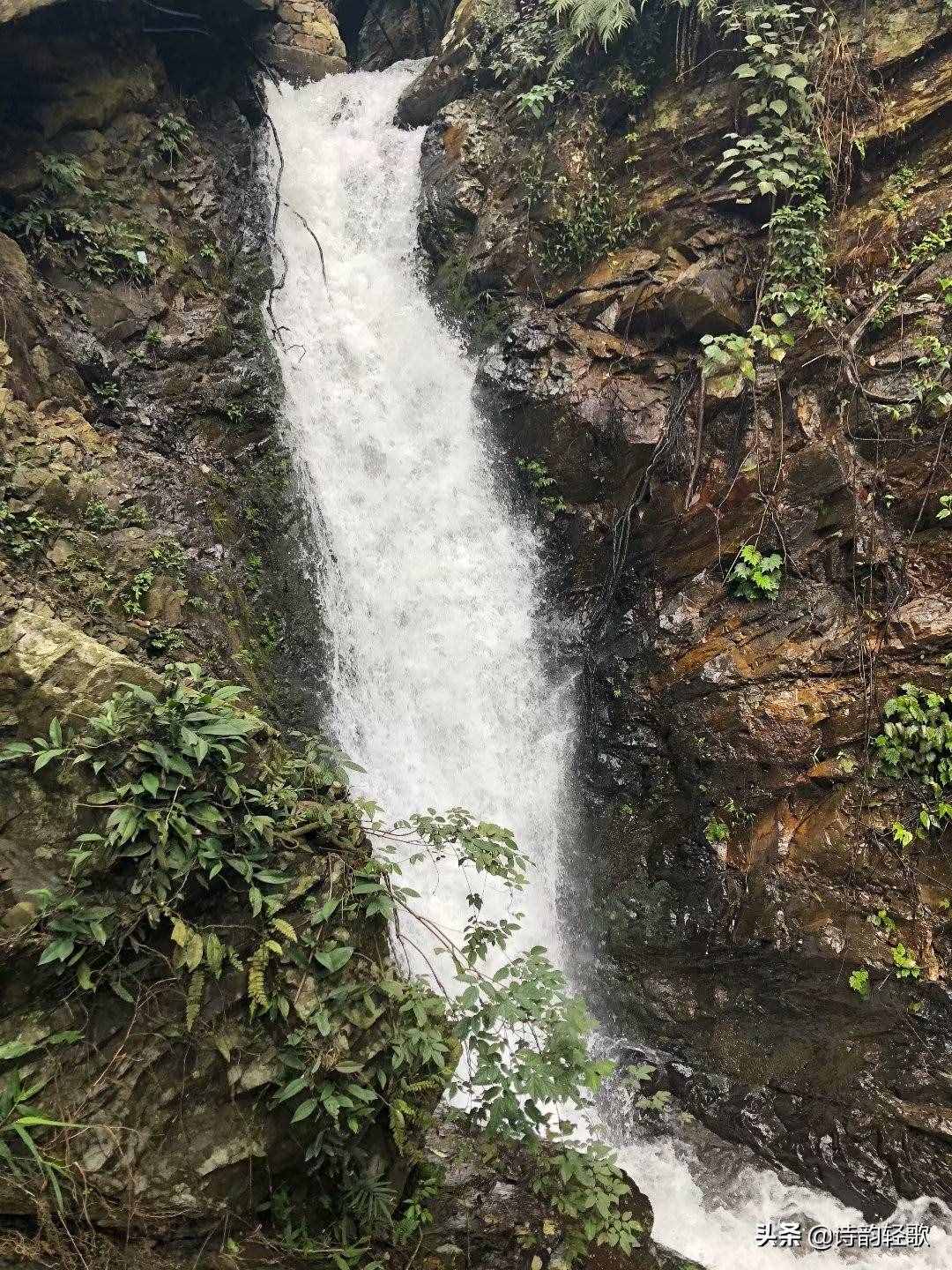清远盘龙峡，拍摄：诗韵轻歌