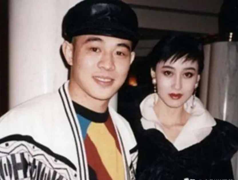 外媒称李连杰因病去世！病因及灵堂现场照曝光？女儿晒近况疑否认