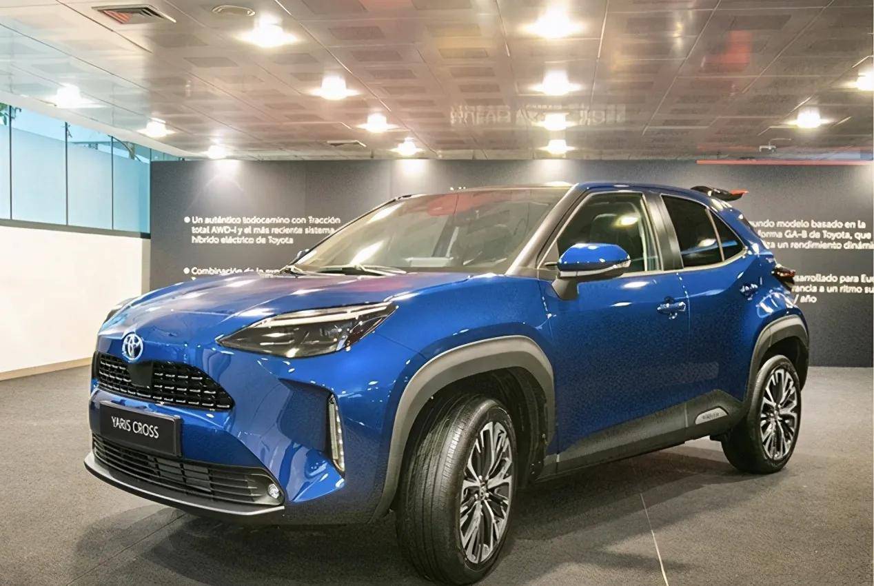 2022款广汽丰田雅力士渲染图曝光！配2L CVT，百公里油耗4L