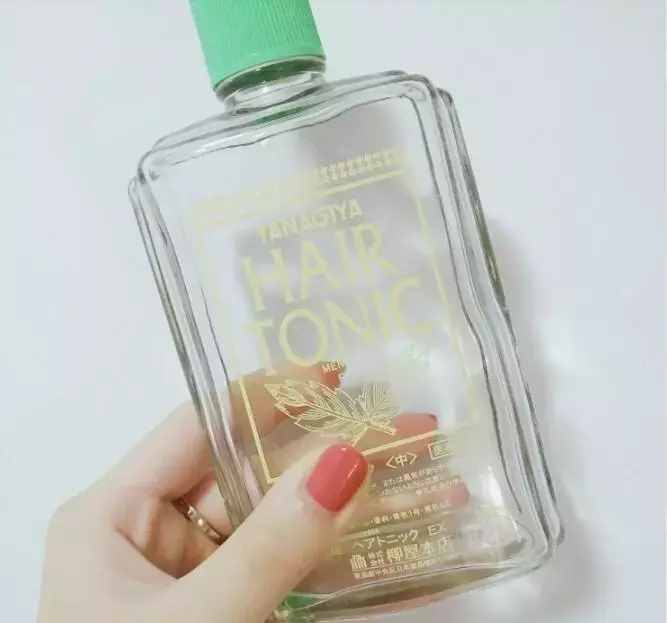 90后中年少女拯救脱发 让头发茂密成小树林 日本销量第一的不老林