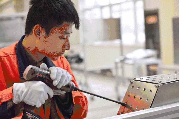 一流工厂的"十项管理制度"