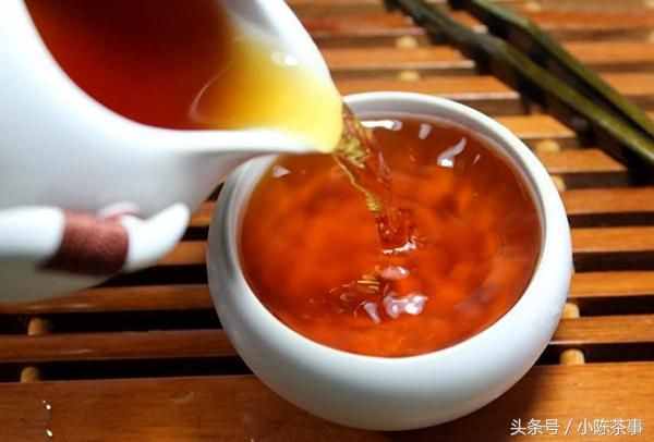 最适合冬天喝的3种茶都在这里了！