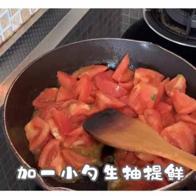 饭店大厨说漏嘴的秘密，番茄遇上金针菇这样做才好吃