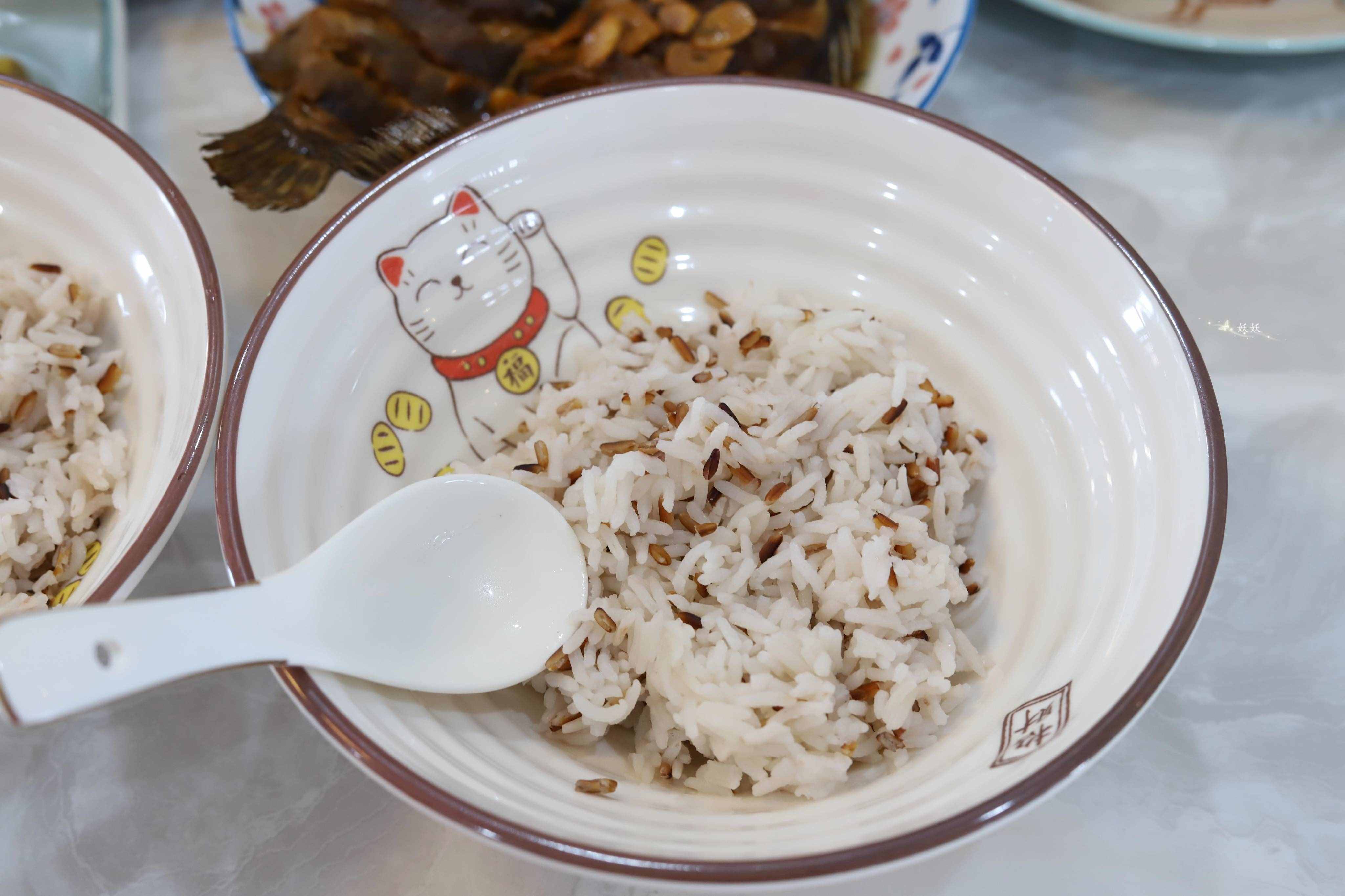 周末给家里学生准备的中餐，比学校里丰盛，干净营养，合孩子胃口
