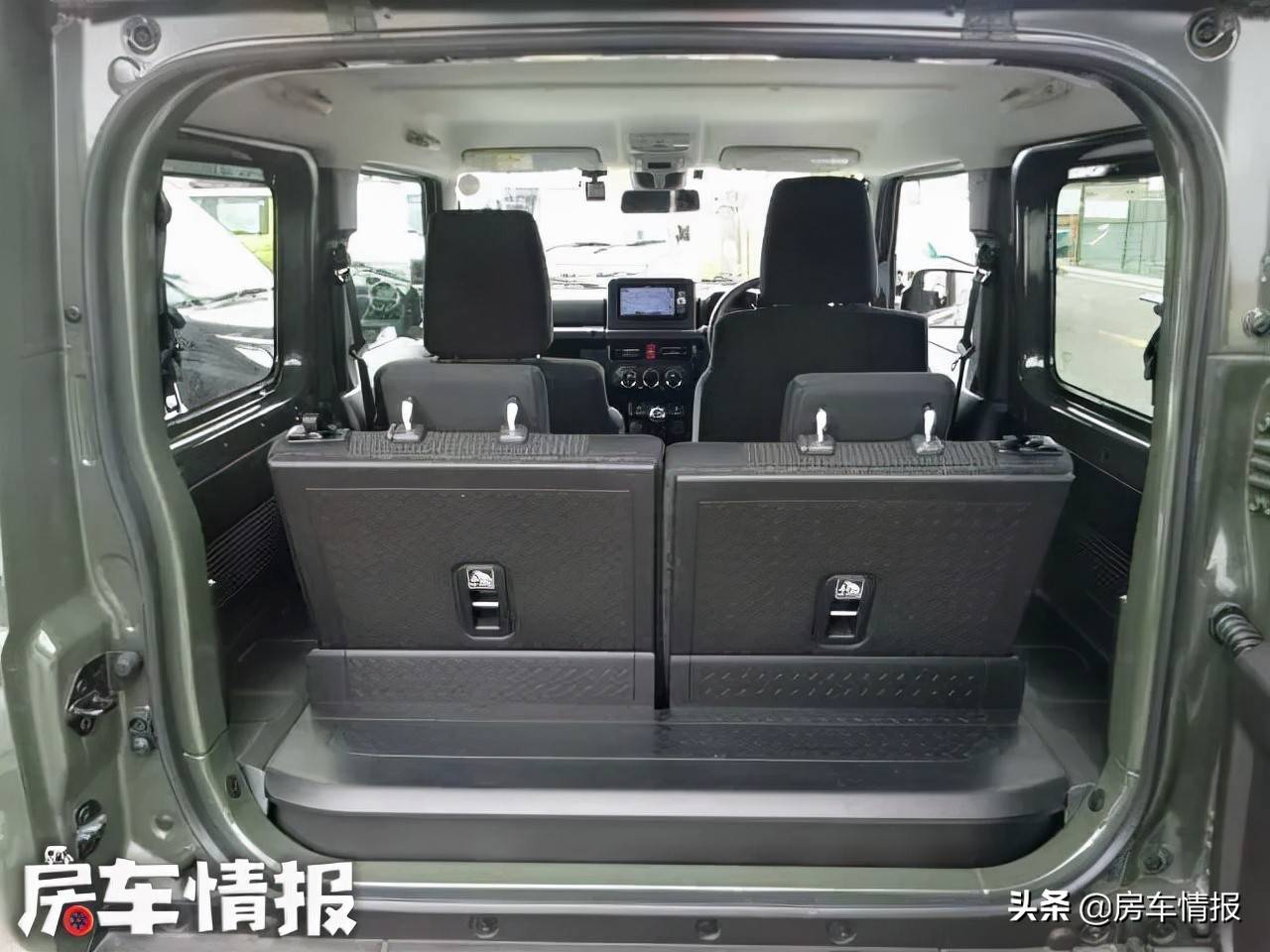 铃木吉姆尼床车来啦！不仅越野性能好，到了野外还能变大床睡觉