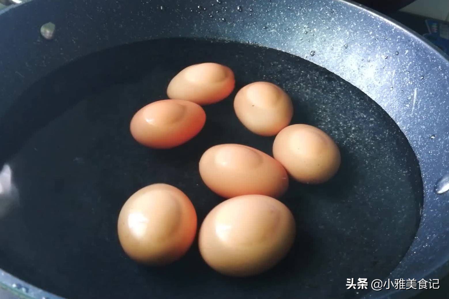 这才是茶叶蛋的正确做法,茶香浓郁,入味可口,学会可以摆摊了
