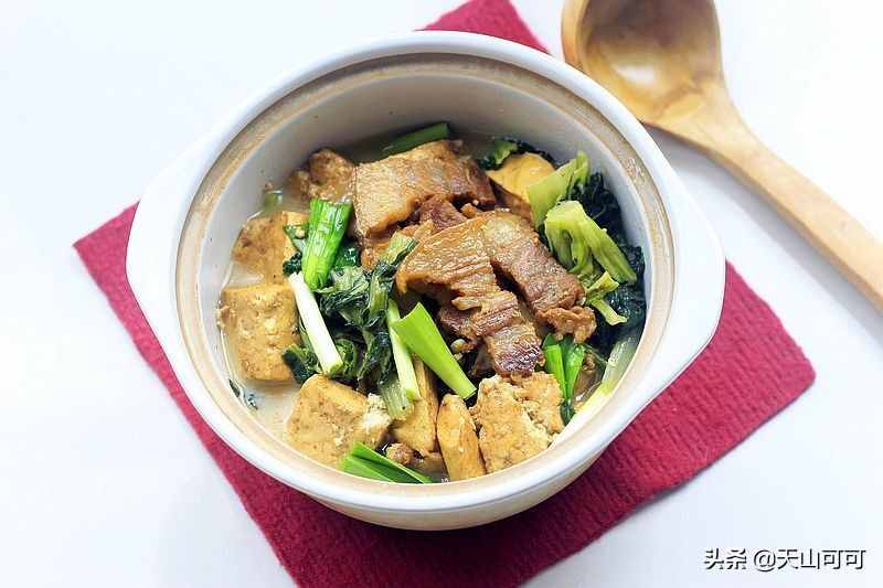 春天腊肉怎么做好吃？炒还是煮，看我做的，香味不减一锅都不够吃