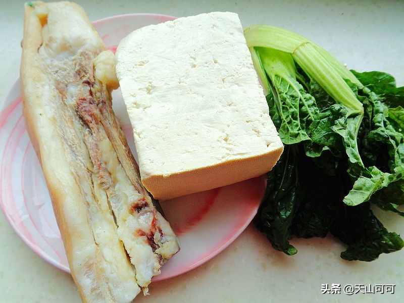 春天腊肉怎么做好吃？炒还是煮，看我做的，香味不减一锅都不够吃