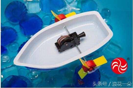 小学生们的科技小发明，一个比一个牛！爸妈这次开心的笑了！