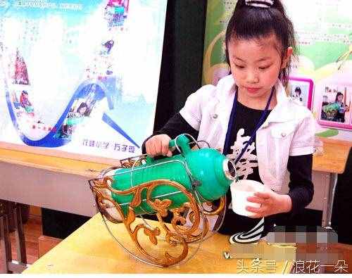 小学生们的科技小发明，一个比一个牛！爸妈这次开心的笑了！
