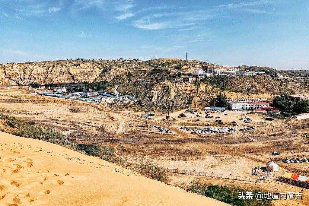 内蒙古沙漠旅行之库布其沙漠：响沙湾景区，最适合度假的沙漠景区