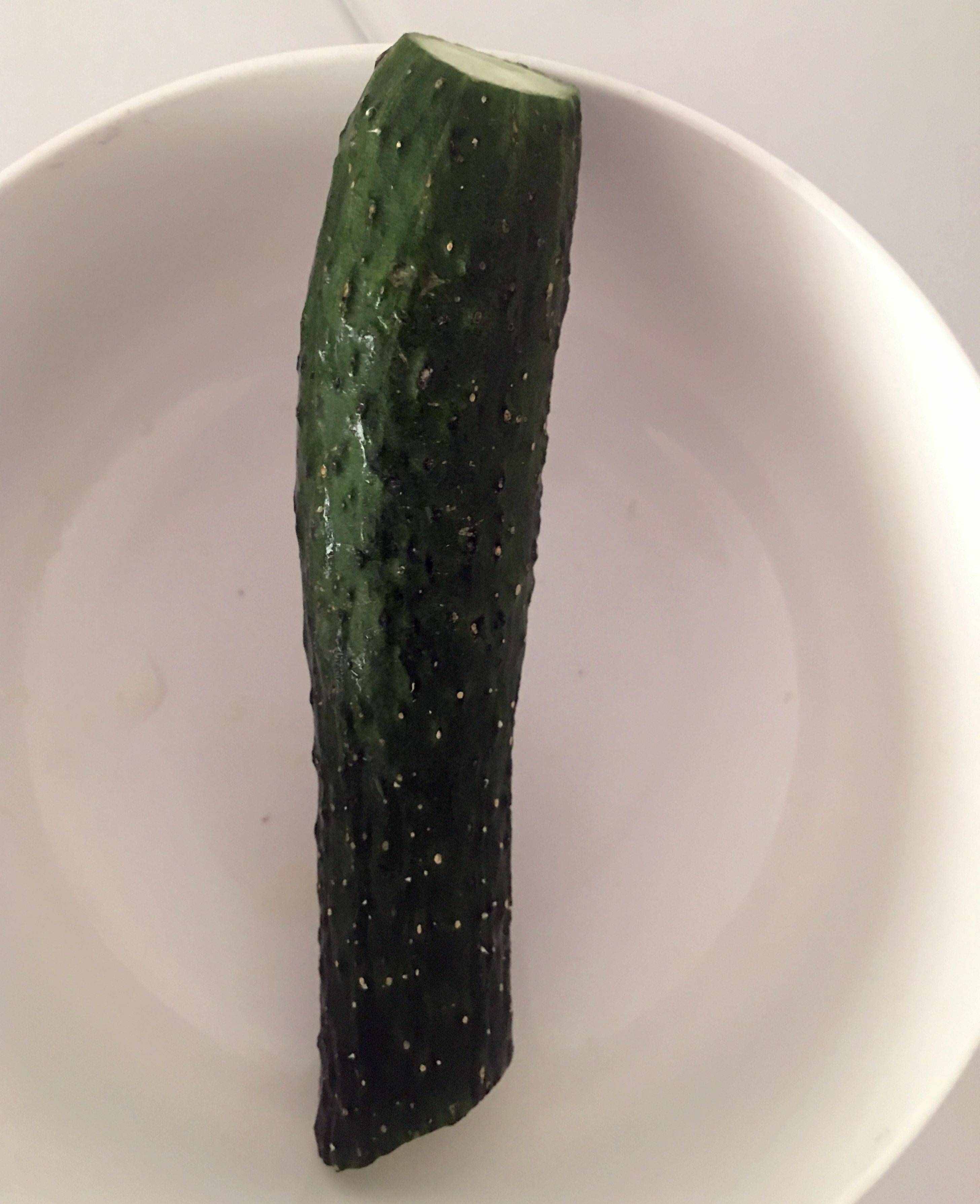 如何自制（DIY)清爽小黄瓜爽肤水？